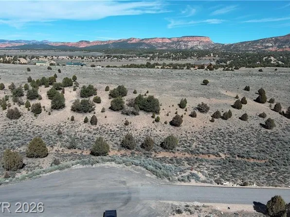 1825 E Eagle Ridge Cir, Hatch, UT 84735