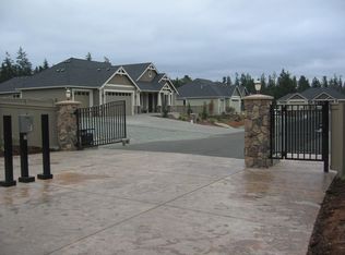 920 Secord Ct, Camano Island, WA 98282