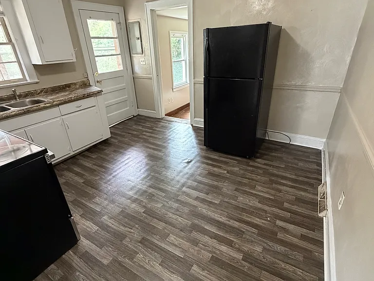 1102 Forest Park Blvd NW — Photo 7