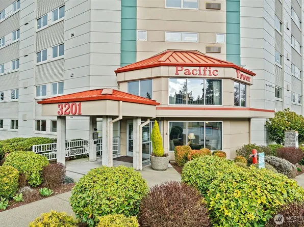 3201 Pacific Ave #1208, Tacoma, WA 98418