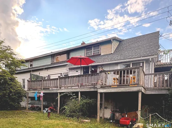 1147 Plainfield Pike, Sterling, CT 06373