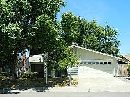 1st image of 7232 Starflower Dr