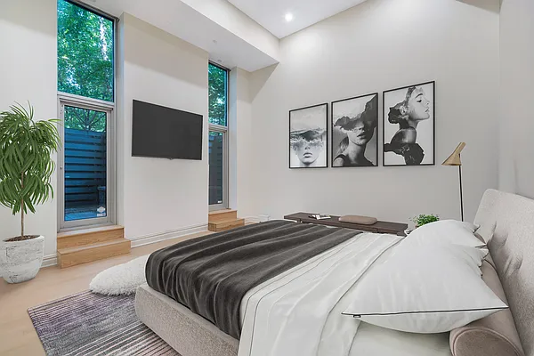 Sold by Compass | media 5