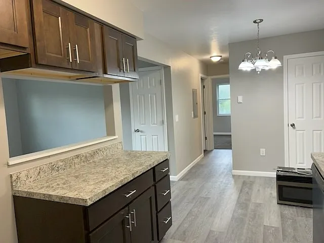 2 bed, $825 — Photo 3
