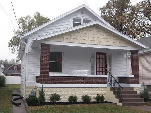 1st image of 825 Texas Ave