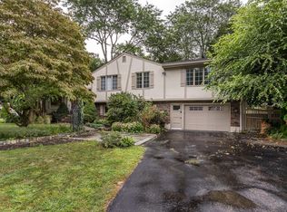 55 Volk Rd, Dedham, MA 02026