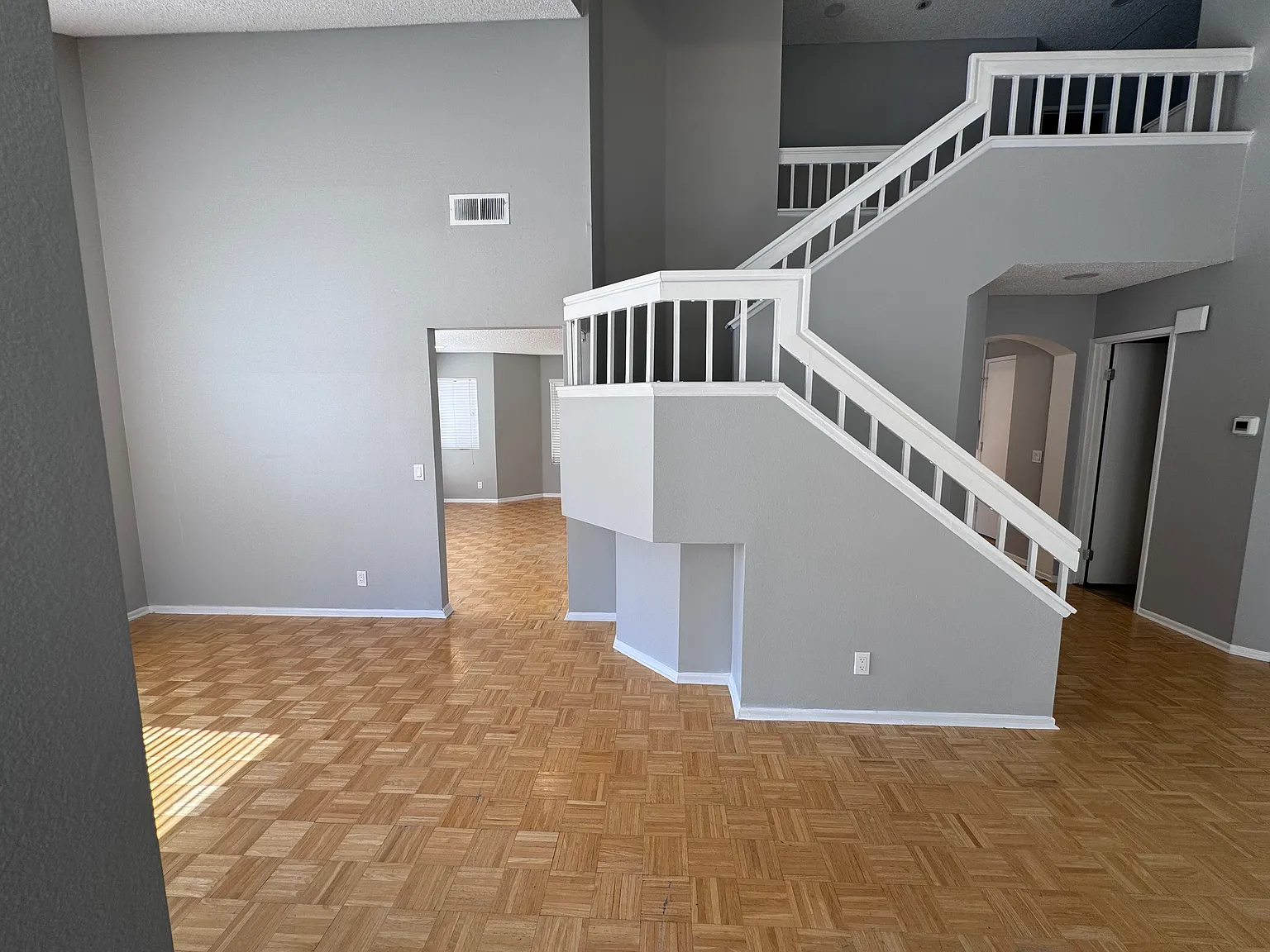 3 bed, 2.5 bath, 1600 sqft, $3,100 — Photo 4