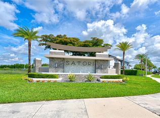 9105 NW 154th Ter, Miami Lakes, FL 33018