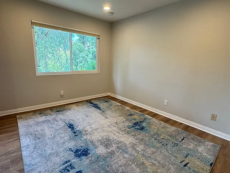 99 Castillian Ave — Photo 21