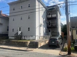 75 Winthrop St, Woonsocket, RI 02895