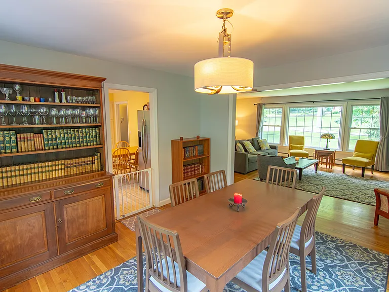 113 Dogwood Ln — Photo 17