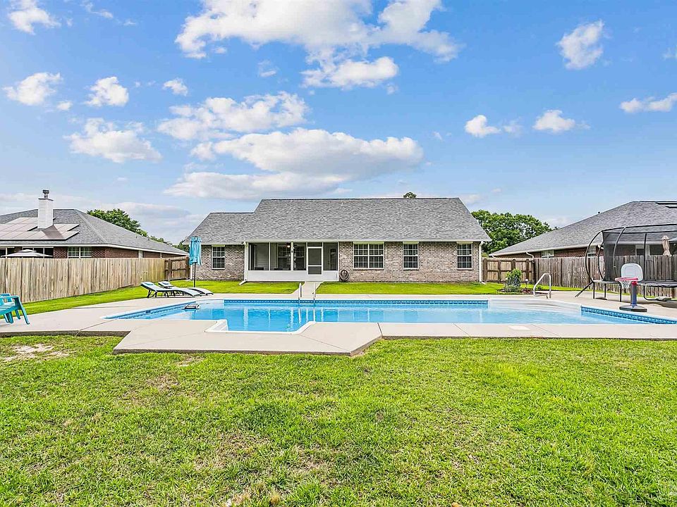 1st image of 1543 Twin Pines Cir