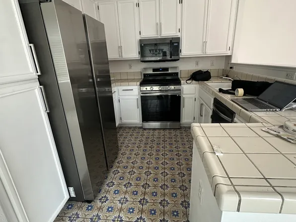431 Carroll Ave, Sacramento, CA 95838
