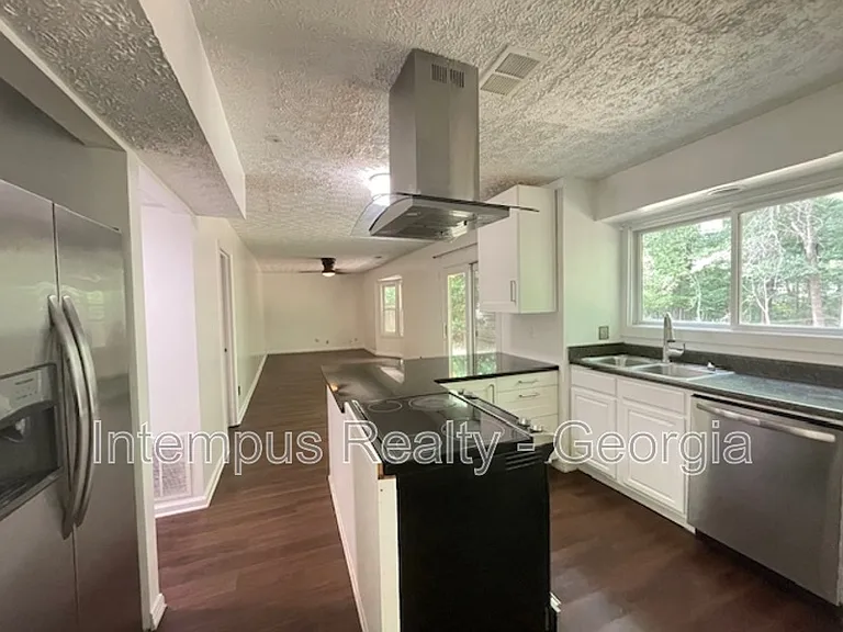 10440 Virginia Pine Ln — Photo 8
