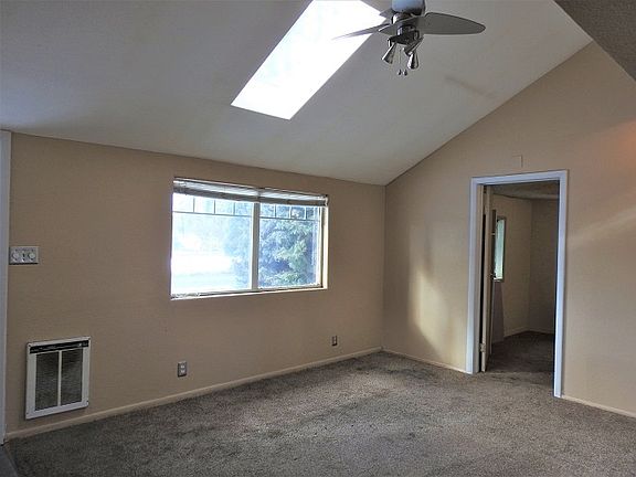 5th image of 4920 N Driscoll Blvd