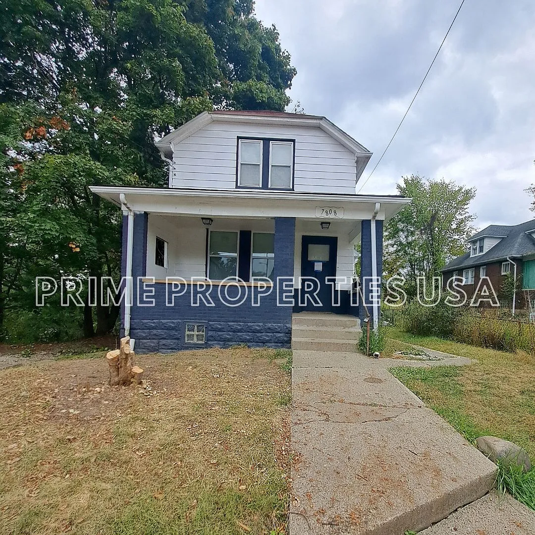 2 bed, 1.5 bath, 1040 sqft, $1,635 — Photo 1