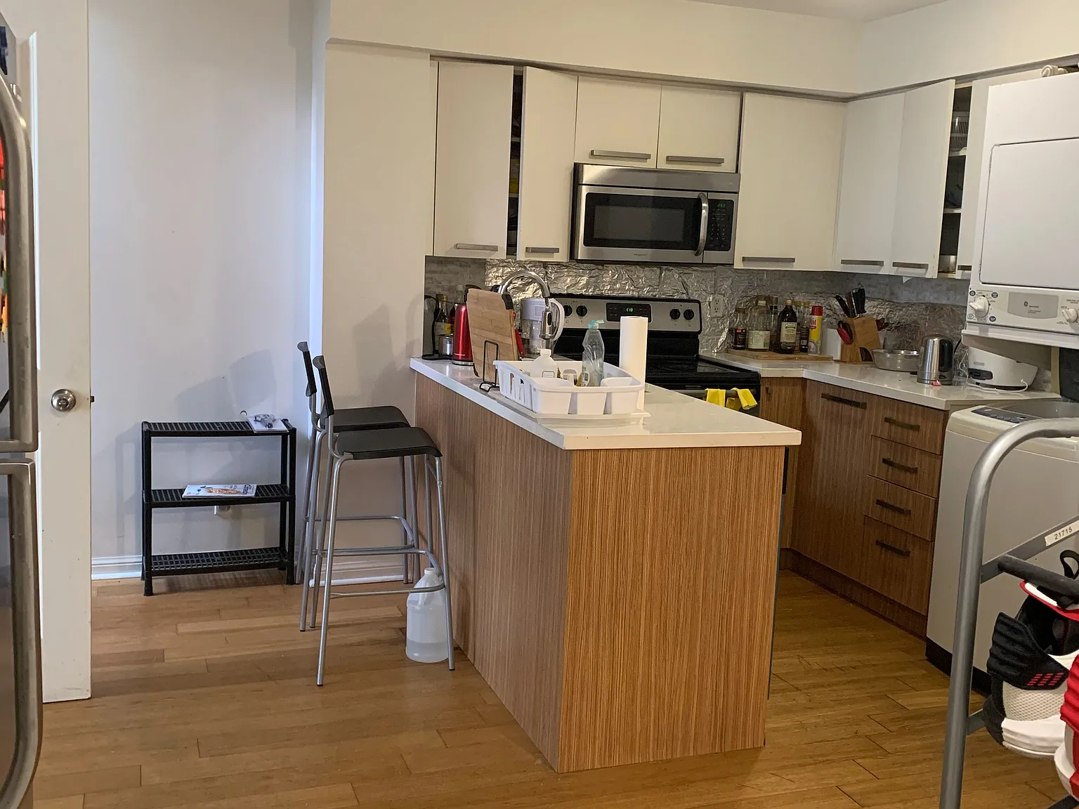 3 bed, $1,250 — Photo 2