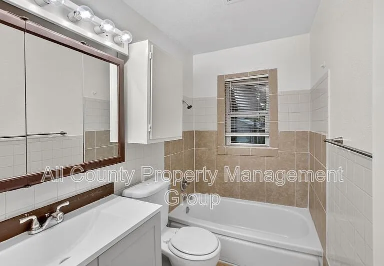 4709 Mayfair St — Photo 8