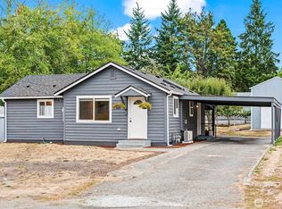 2426 NE 30th St, Bremerton, WA 98310