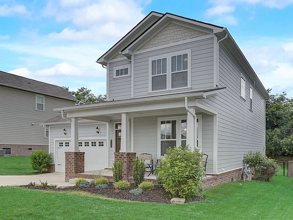 2nd image of 2113 Maytown Cir N