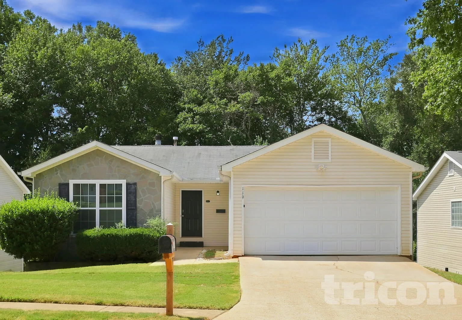 119 Lake Terrace McDonough GA — Photo 1