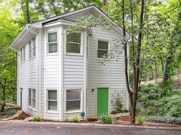 500 Dogwood Dr, Chapel Hill, NC 27516