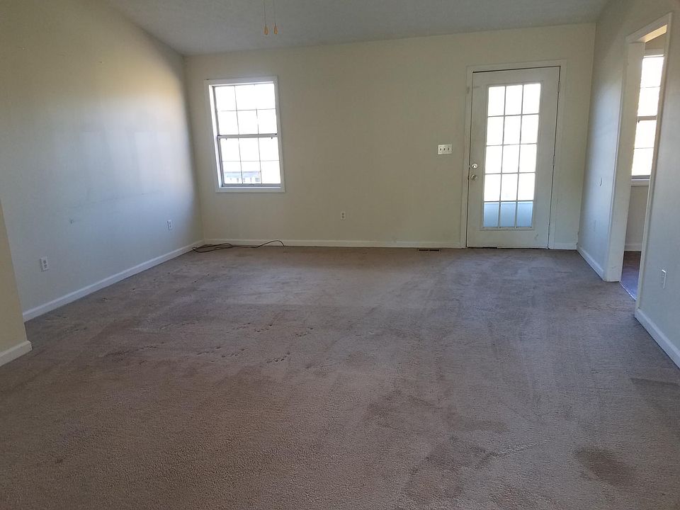 2nd image of 3214 Heather Glenn Dr