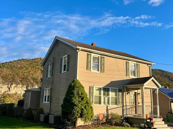 13420 Pershing St, Cumberland, MD 21502