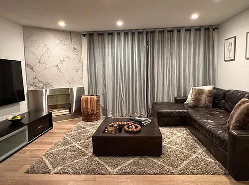141 S Clark Dr #101 Photo 1