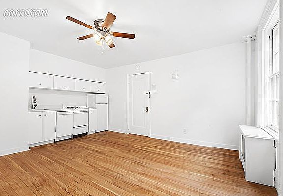 2nd image of 212 W 16th St APT 1F