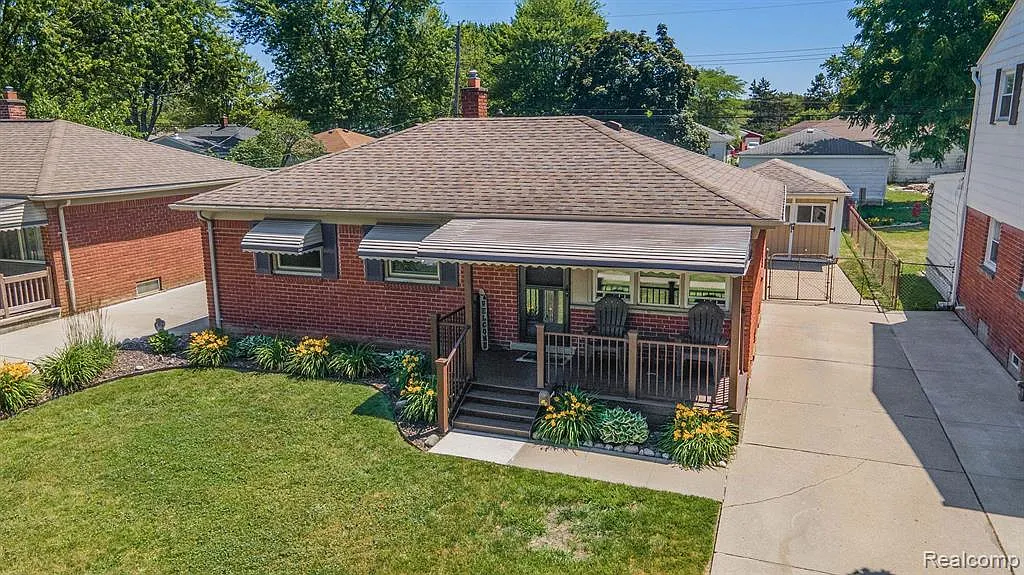 Property photo 4