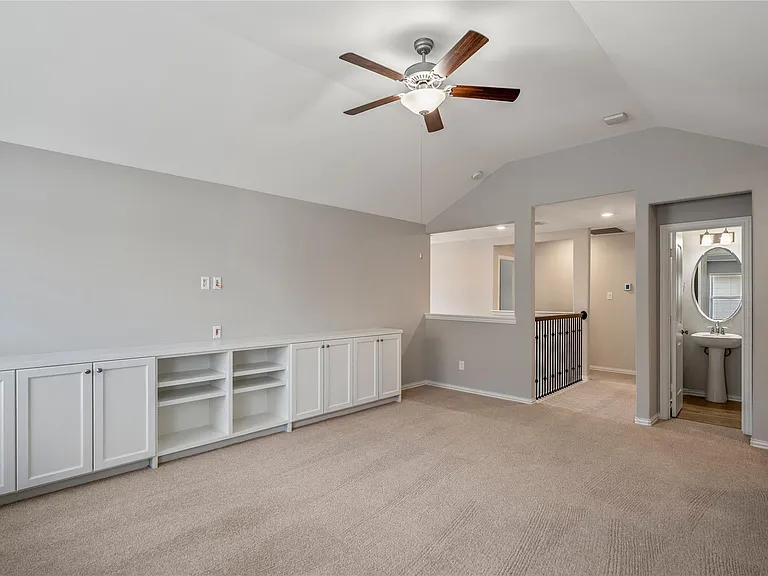 4411 Mimic Dr — Photo 30