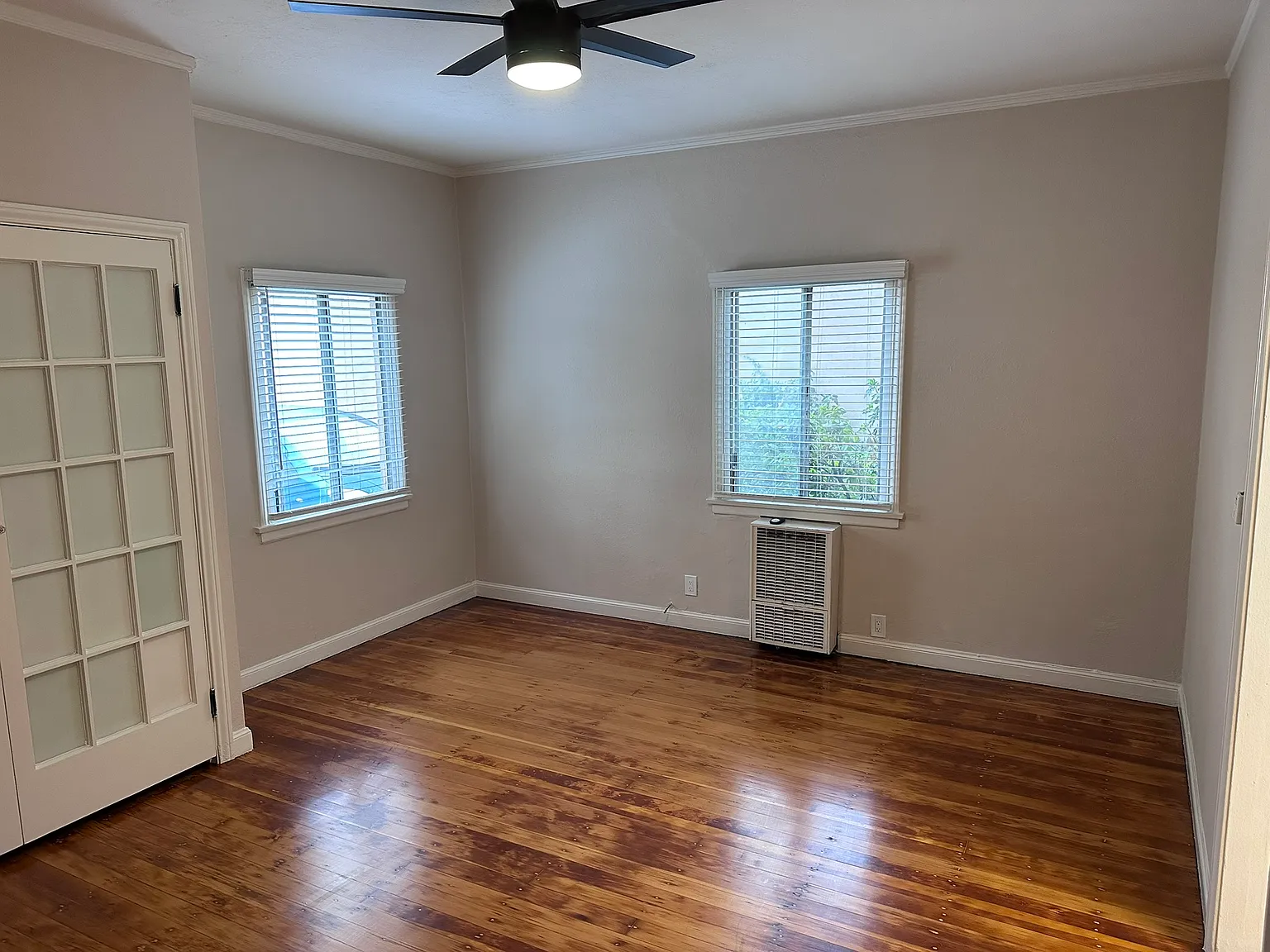 Studio, 360 sqft, $1,795 — Photo 3