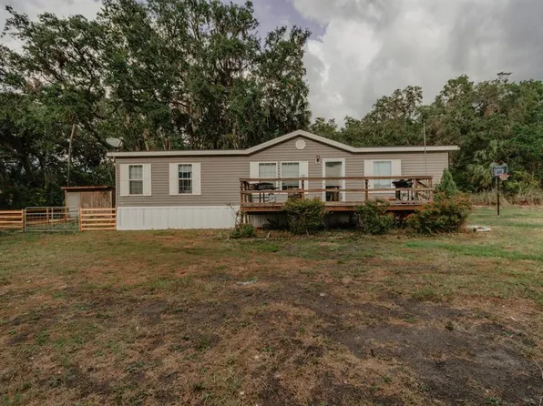1928 Holloman Rd, Plant City, FL 33567