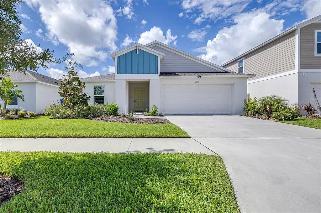 4 bed, 2.0 bath, 1848 sqft, $3,350 — Photo 2