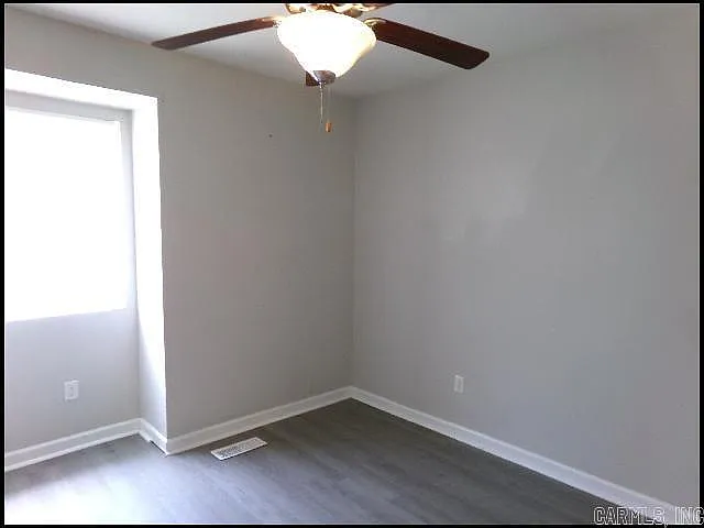 101 Ellis Dr #P — Photo 11