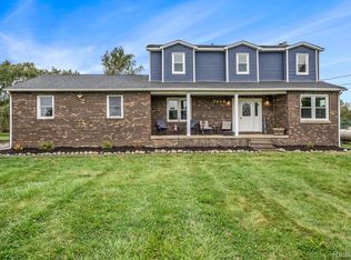 7448 Baldwin Rd, Swartz Creek, MI 48473