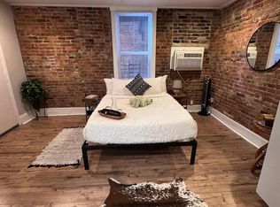 (Undisclosed Address), Columbus, OH 43215