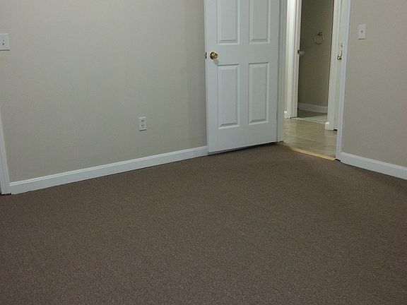 5th image of 145 Roger Williams Ave #2