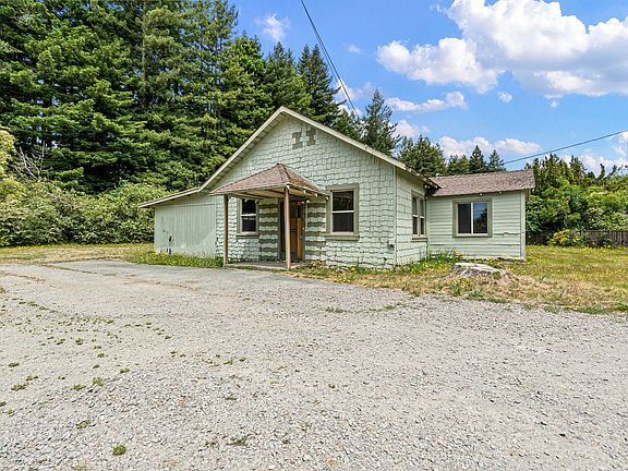 2nd image of 6760 Lake Earl Dr
