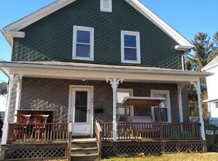 34 Lincoln St, Webster, MA 01570