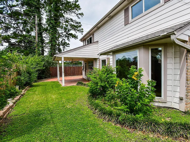 1709 Beaver Springs Ct — Photo 18