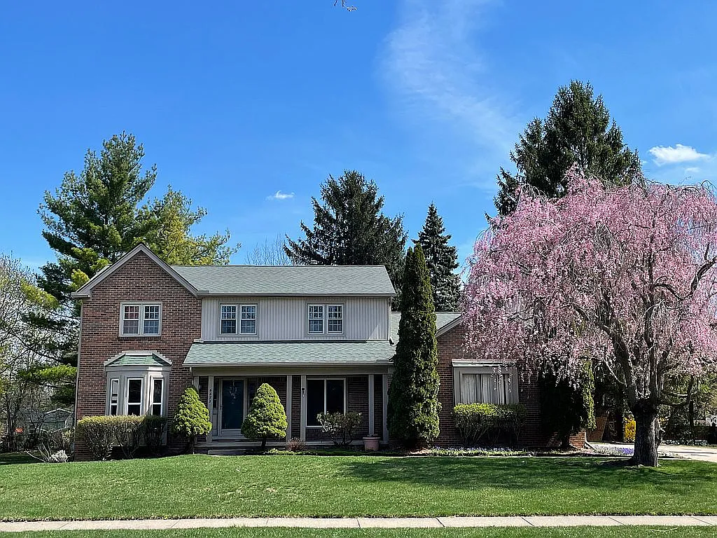 6872 Houghten Dr photo 1