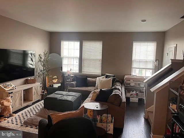 107 Winterberry Way — Photo 4