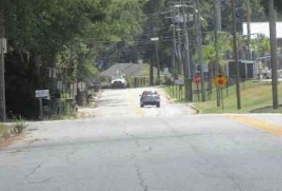 Exterior Neighborhood (street photo)