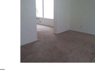 50 Rosalind Cir, Sicklerville, NJ 08081