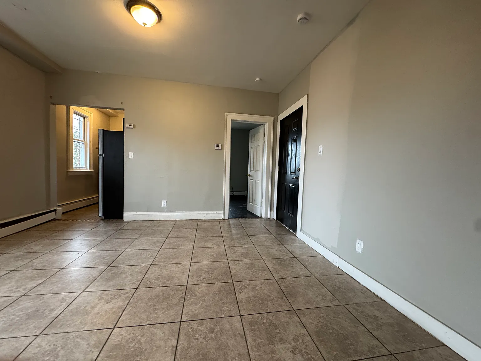 1 bed, 700 sqft, $1,095 — Photo 3