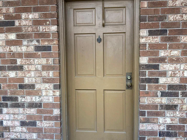 Ground-floor entrance provides easy, stair-free access directly into the home.