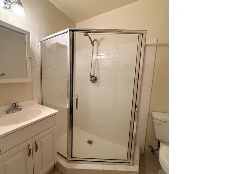 4 Davis Dr #A — Photo 19