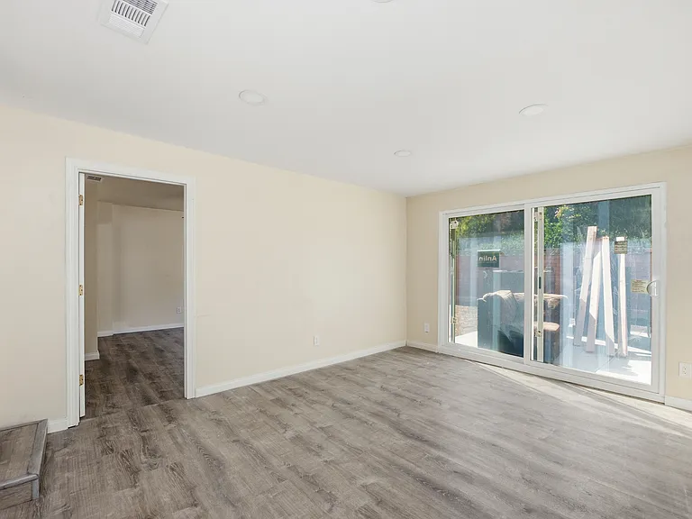 5442 Brockbank Pl — Photo 17